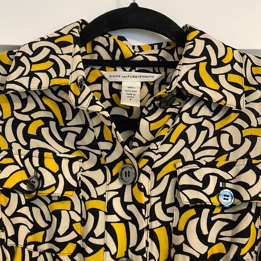 Diane von Furstenberg button up midi dress 100% silk